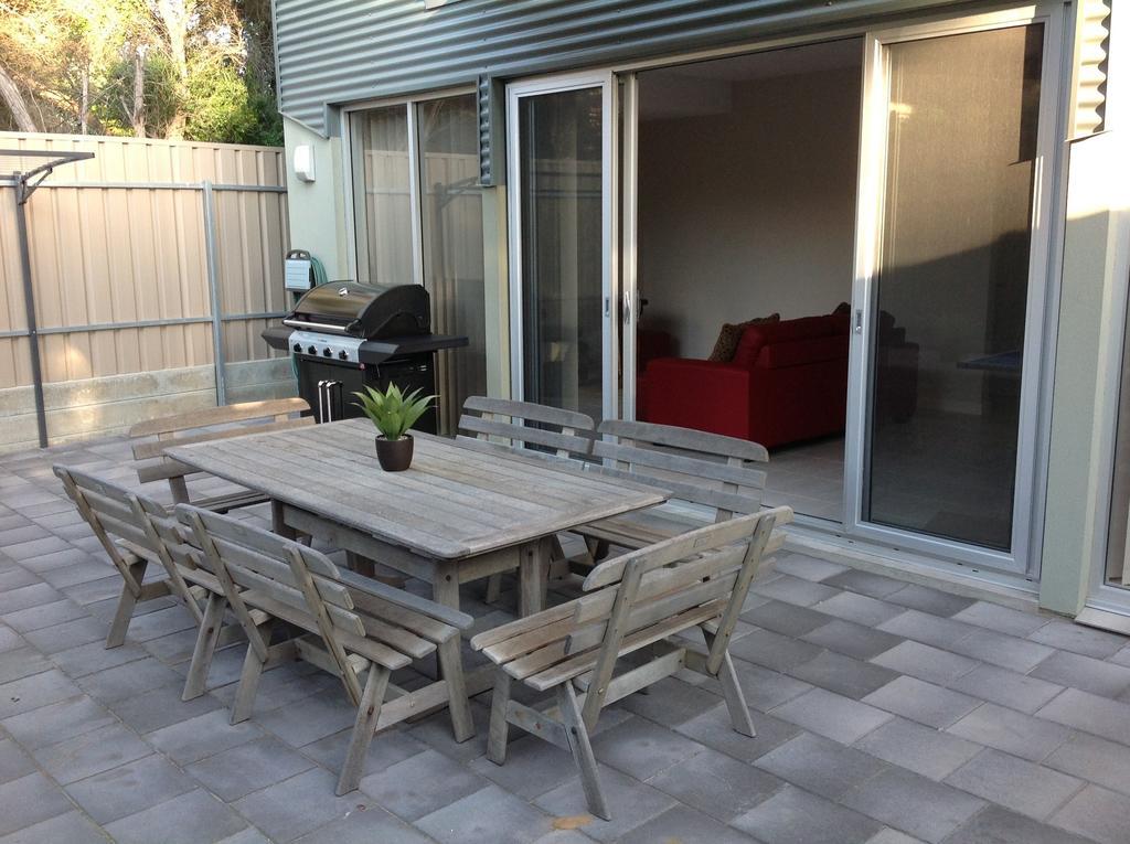 Elandra Holiday Home Moana Exterior photo