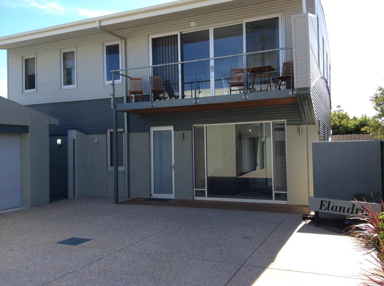 Elandra Holiday Home Moana Exterior photo